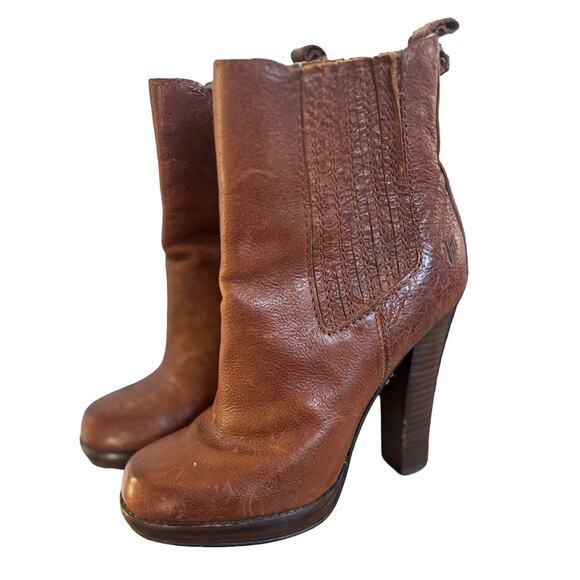 Y2K FRYE DONNA CHELSEA HEELED BOOTS SZ. 6 CHESTNUT BROWN - Picture 2 of 8